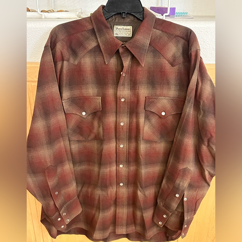 Pendleton virgin wool XL
men's shirt